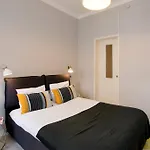 B1 Bairro Alto - Bica Central Spacious Bright
