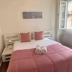 2 Bdrms Apartment Near Lx Factory Free Parking