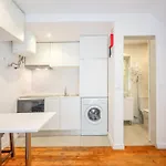 Cozy Getaway In Alfama By Lovelystay