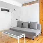 Cozy Apartments In Heart Of Lisbon Bairro Alto