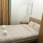 Kuti Hostel
