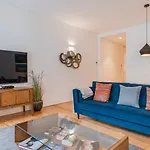 Baixa Elegant II by Lisbonne Collection