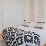 Baixa Elegant II by Lisbonne Collection