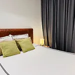 Bright And Cozy Apartment In Principe Real