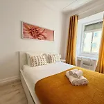 Travelers House