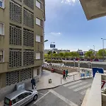 New Apartment By The Metro IV