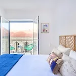 Charming Graca Flat W Balcony, By Timecooler