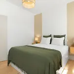 Avenida Boutique Apartments