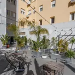 Cosmopolitan Comfort In Lisbon 4A- By Misha\'S Place