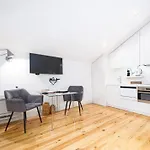 Boutique Apartment In The Heart Of Lisbon ! Lemonn J