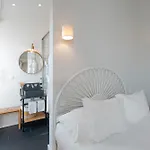 Almaria - Ex Libris Apartments | Chiado