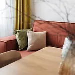 Francisca Apartments
