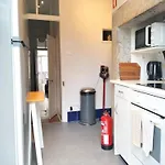 Gloria Apartment