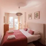 Flh Graca Apartment With View