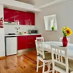 3 Bedroom Apartment With Trrace Central Lisbon