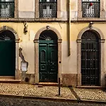 Whome Elegant Stay In Lisbon\'S Historic Bairro Alto