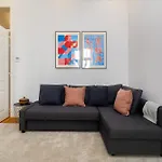 Whome Elegant Stay In Lisbons Historic Downtown