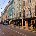Whome Elegant Stay In Lisbons Historic Downtown