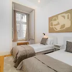 Whome Elegant Stay In Lisbons Historic Downtown