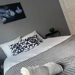 Central Lisbon Rooms, Best Location For Tourists