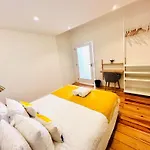 The Saraiva House - No 1E - Beautiful Two-Bedroom Apartment