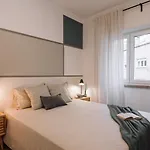 Estoril - 2 Bedrooms In Estrela