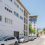 Estoril - 2 Bedrooms In Estrela