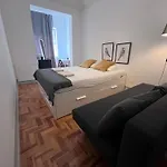 Castilho 63 Hostel & Suites