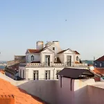 Flh Bairro Alto Loft With Sunny Terrace