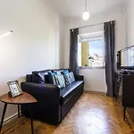 Whome | Damasceno Contemporary Apartment #59