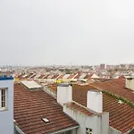 ALTIDO Cosy 2BR Apt with terrace in Penha de França, 5mins from the Viewpoint of Monte Agudo