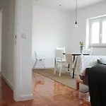 New Graca Spacious Apartment