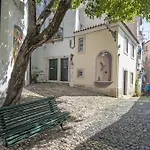 Stay Local In Alfama! Alice Central Home, Near River
