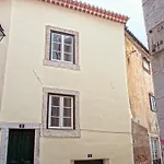 Calcada Sao Lourenco