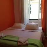 Lisbon Happy Hostel By Sweethome Hospedagem
