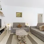 Saldanha Prestige By Homing