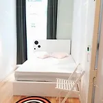 At Ease Inn - Residence