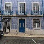 Lovelystay - Cozy Duplex Home In Alfama