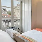 NEW! Unique 2 Bdr Apt River View Baixa Alfama C