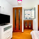 Whome | Damasceno Contemporary Apartment 59