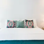 Your Home In Palacio Do Bairro Alto