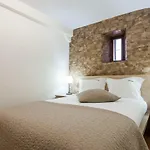 Feels Like Home Bairro Alto Stylish Apartment