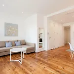 Sao Bento Blue One-Bedroom Apartment - By Lu Holidays