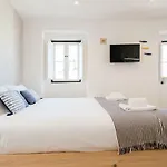 Alfama Loft Studio Loft Apartment W/ River View - By Lu Holidays