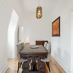 Estefânia RoofTop Apartment - Lisbon Center (NEW)