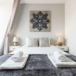 Rossio Penthouse Three-Bedroom Apartment W/ River View And Parking - By Lu Holidays