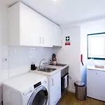 Ola Lisbon - Bairro Alto II