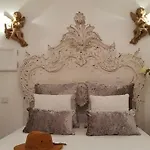 Charming Apartment II Historical Center