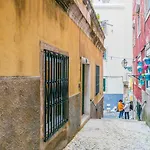 Cozy And Confortable Your Alfama Story