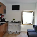 Modern Cozy Studio - Portas Do Sol